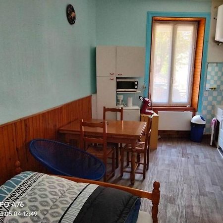 Le Nid Douillet Industriel Apartment La Bourboule ภายนอก รูปภาพ