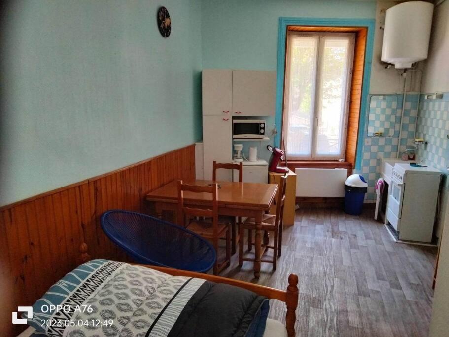 Le Nid Douillet Industriel Apartment La Bourboule ภายนอก รูปภาพ